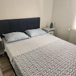 Kuk Διαμέρισμα